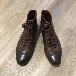 Bass Ladies Two Tone Brown Leather Ankle Boots Size 6.5